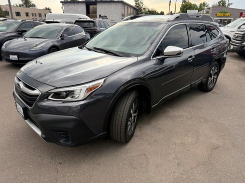 Used 2021 Subaru Outback Touring XT AWD/4WD image 5