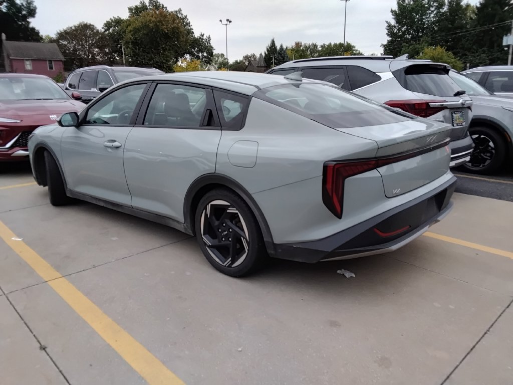 Used 2025 Kia K4 EX FWD image 6