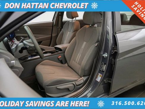 Used 2024 Hyundai Elantra SEL image 4