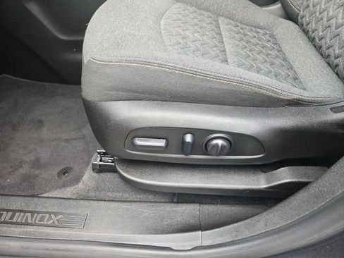 Used 2022 Chevrolet Equinox LT FWD image 14