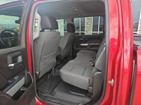 Used 2019 Chevrolet Silverado 2500 LT w/ LT Convenience Package image 22