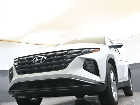 Certified 2022 Hyundai Tucson SE w/ Cargo Package image 28