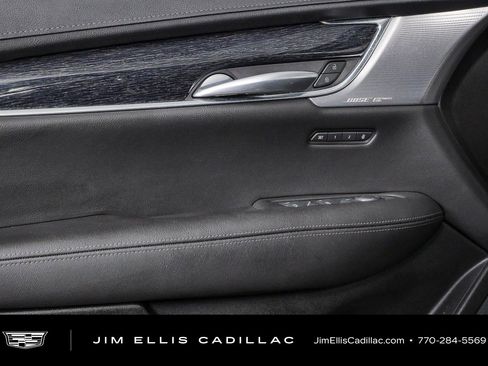 Certified 2023 Cadillac XT5 Premium Luxury w/ Technology Package FWD image 6