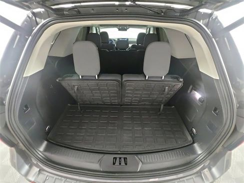 Certified 2025 Ford Explorer Active image 17