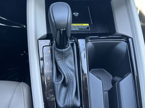 Used 2025 Honda Accord EX-L image 15