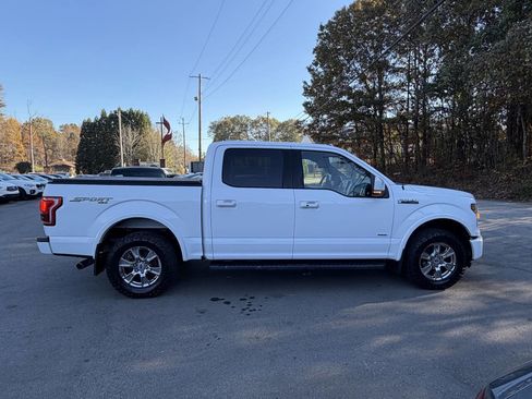 Used 2015 Ford F150 Lariat image 4
