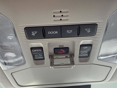 Used 2024 Toyota RAV4 XLE w/ Convenience Package image 39