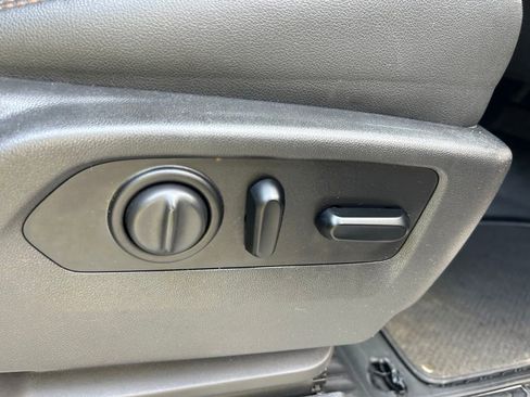 Used 2021 GMC Sierra 1500 AT4 AWD/4WD image 50