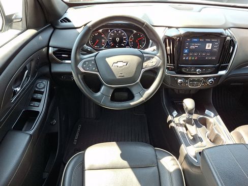 Certified 2023 Chevrolet Traverse Premier AWD/4WD image 13