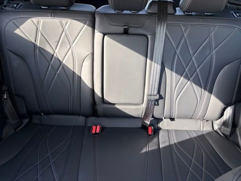 Used 2025 Ford Mustang Mach-E Select w/ Comfort Package Lite image 19