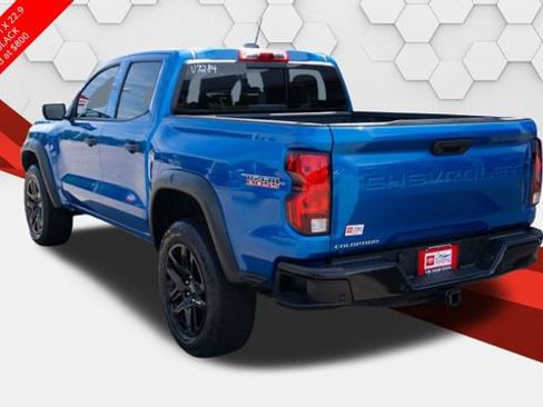 Used 2024 Chevrolet Colorado Trail Boss w/ Advanced Trailering Package AWD/4WD image 3