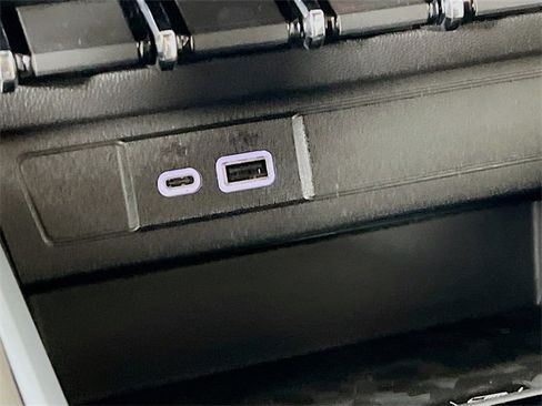 Used 2023 Chevrolet Colorado ZR2 w/ ZR2 Convenience Package III image 20