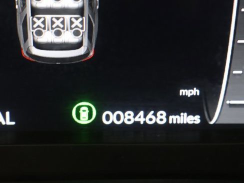 Used 2025 Honda Pilot Elite image 13