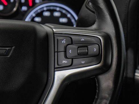 Used 2021 Chevrolet Silverado 1500 LT Trail Boss w/ Convenience Package II AWD/4WD image 17
