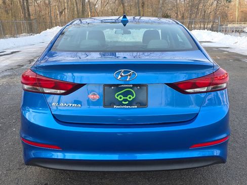 Used 2017 Hyundai Elantra SE image 14