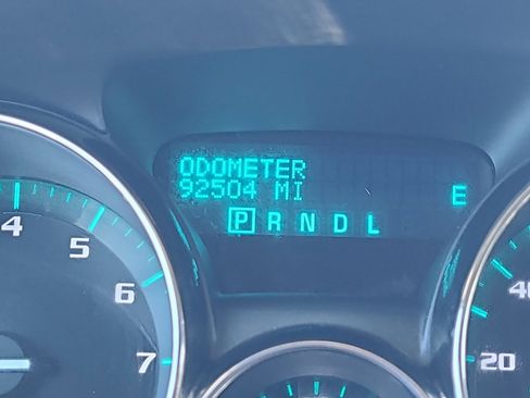 Used 2017 Buick Enclave Leather image 2