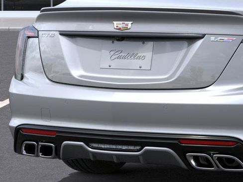 New 2026 Cadillac CT5 V w/ Technology Package RWD image 38