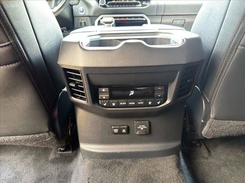 Certified 2024 Toyota Sequoia Platinum AWD/4WD image 24