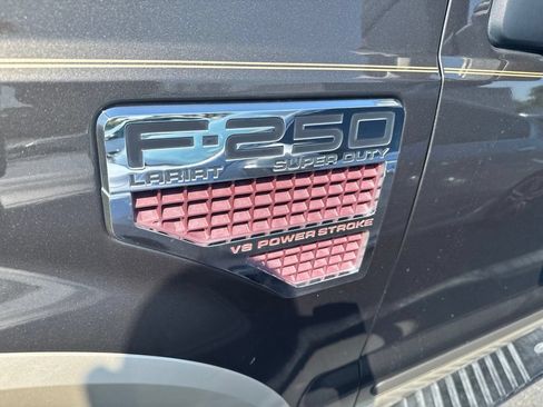 Used 2008 Ford F250 Lariat AWD/4WD image 2