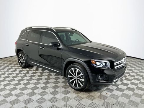 Certified 2023 Mercedes-Benz GLB 250 image 1