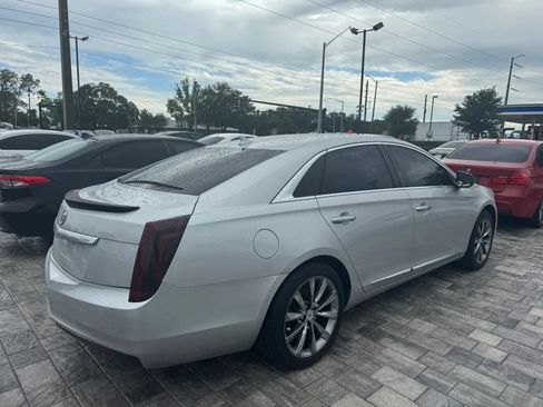 Used 2013 Cadillac XTS FWD image 4