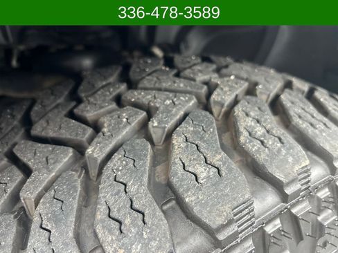 Used 2018 RAM 1500 Sport image 28