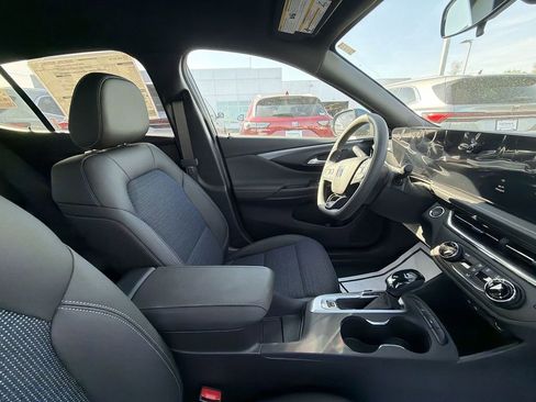 New 2026 Buick Envista Preferred FWD image 15