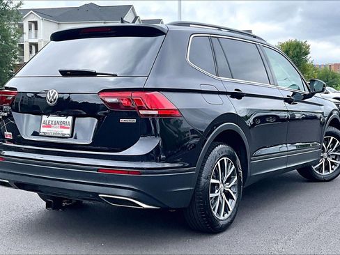 Used 2019 Volkswagen Tiguan SE AWD/4WD image 11