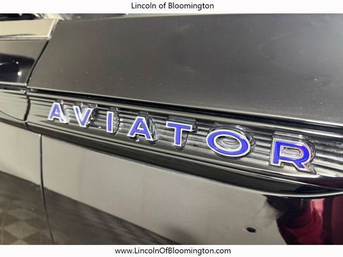 Certified 2023 Lincoln Aviator Grand Touring w/ Equipment Group 301A AWD/4WD image 18
