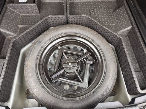 Used 2020 Ford Edge SEL w/ Convenience Package image 17