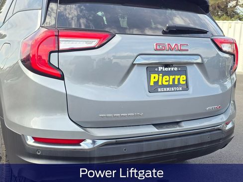 Used 2024 GMC Terrain AT4 w/ LPO, Floor Liner Package AWD/4WD image 8