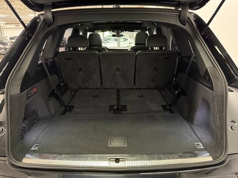 Used 2025 Audi Q7 3.0T Prestige AWD/4WD image 17