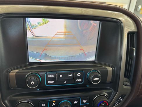Used 2016 Chevrolet Silverado 1500 High Country AWD/4WD image 24