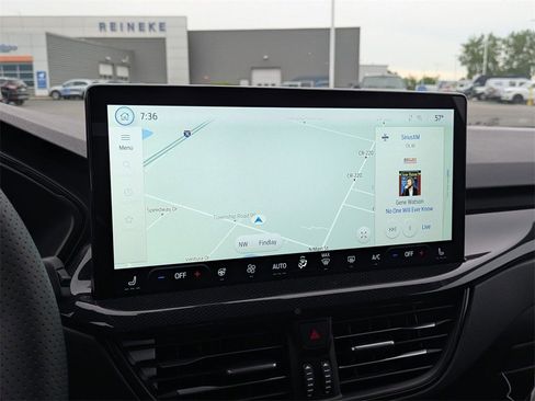 New 2025 Ford Escape ST-Line w/ Equipment Group 301A image 15