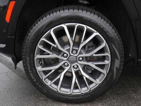 Used 2021 Jeep Grand Cherokee L Summit AWD/4WD image 35