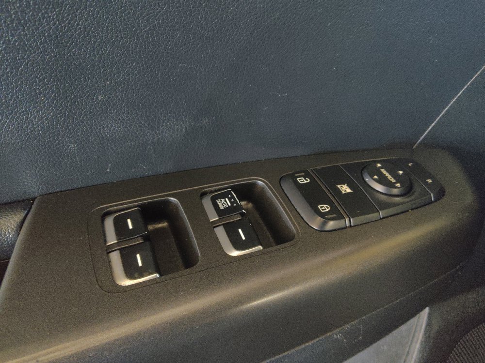 Used 2021 Kia Sportage LX FWD image 27