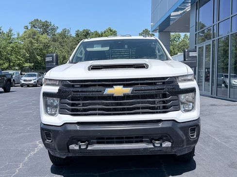 Used 2024 Chevrolet Silverado 3500 W/T w/ Snow Plow Prep Package AWD/4WD image 3