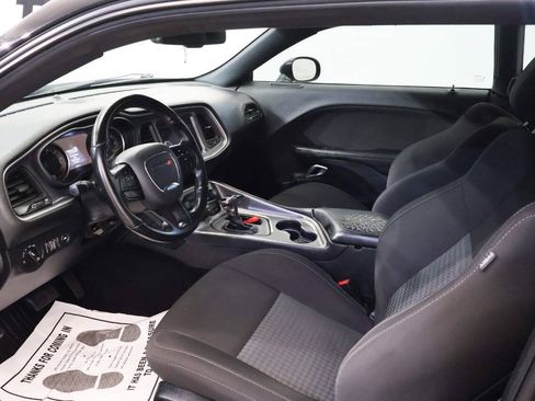 Used 2020 Dodge Challenger GT RWD image 11