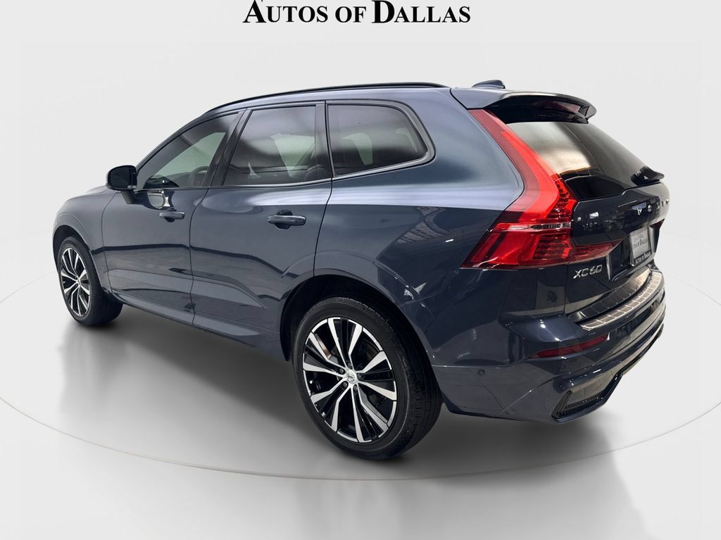 Used 2024 Volvo XC60 B5 Plus w/ Protection Package Premier AWD/4WD image 10