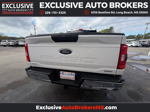 Used 2021 Ford F150 XLT w/ Trailer Tow Package image 3