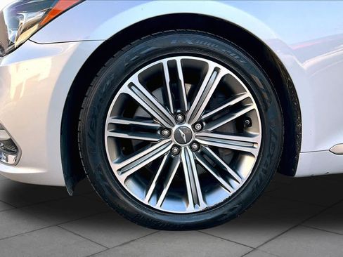 Used 2018 Genesis G80 3.8 w/ Option Group 03 RWD image 11