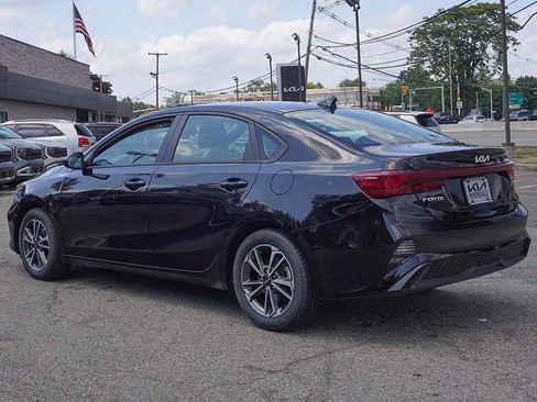 Used 2023 Kia Forte LXS FWD image 7