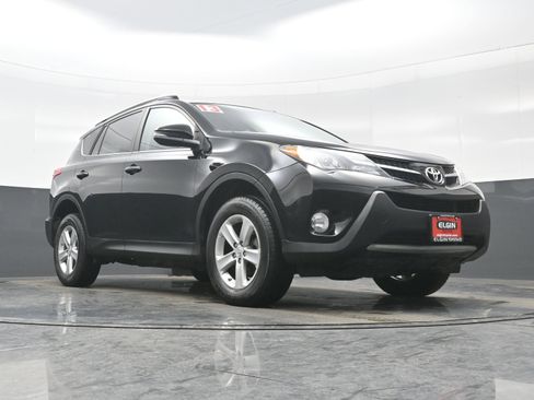 Used 2013 Toyota RAV4 XLE image 24