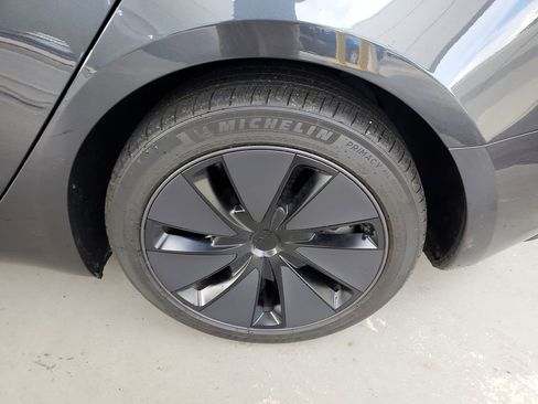 Used 2025 Tesla Model 3 Long Range RWD image 10