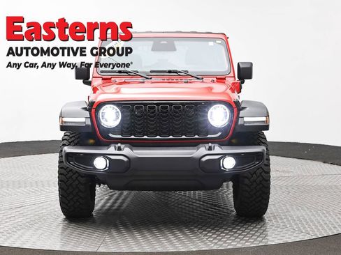 Used 2025 Jeep Wrangler Unlimited Sport S 4xe image 2