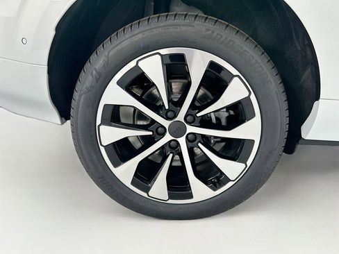 New 2026 Audi Q3 quattro 2.0T AWD/4WD image 32