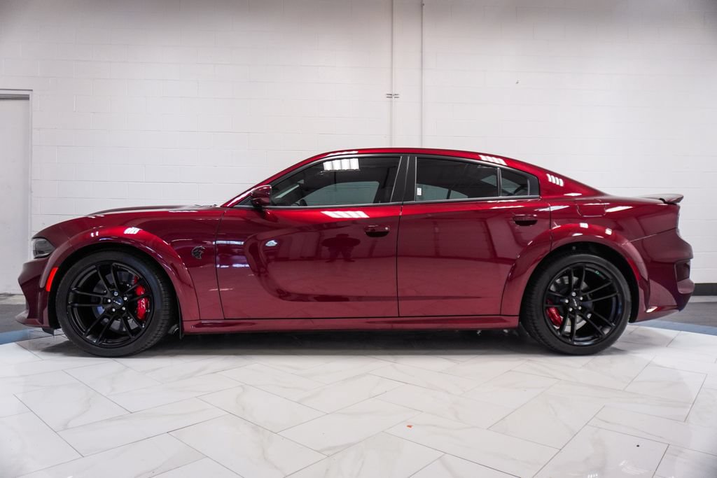 Used 2022 Dodge Charger SRT Hellcat w/ Carbon/Suede Interior Package RWD image 33