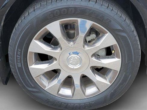 Used 2017 Buick Enclave Leather w/ Enclave Tuscan Edition FWD image 25