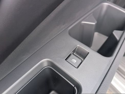 New 2026 Nissan Pathfinder Platinum AWD/4WD image 12