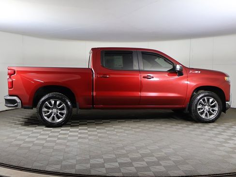 Used 2019 Chevrolet Silverado 1500 LT image 16